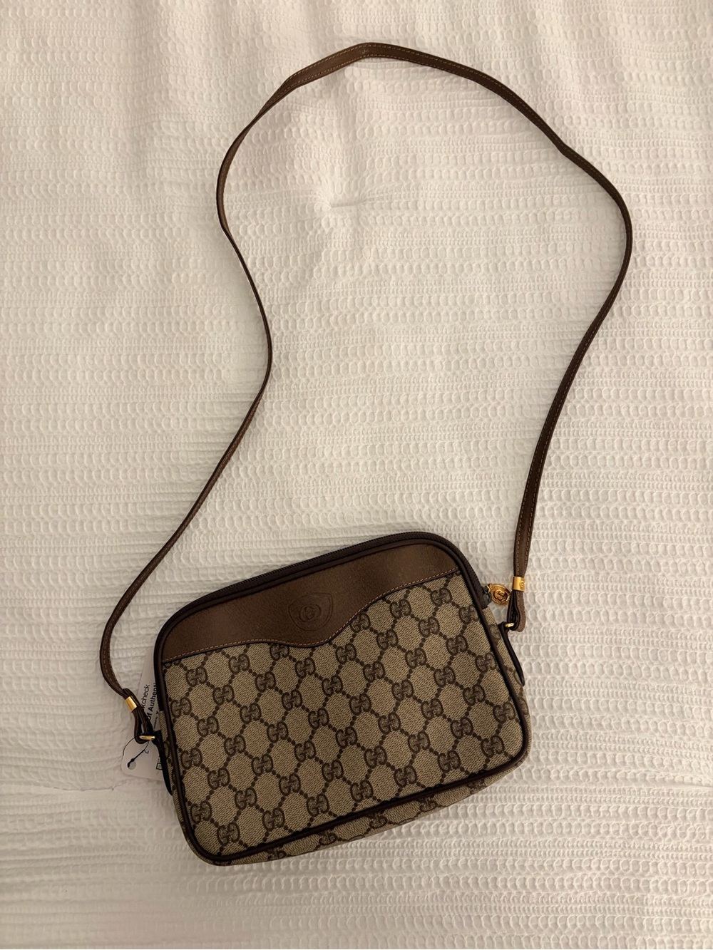 Vintage Gucci GG Supreme Crossbody Bag